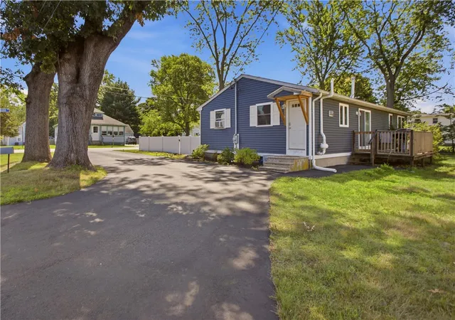Photo 2 of Sale Pending at 127 Highland Ave, Cumberland, RI 02864 | MLS# 1419895 | Listing updated on 2026-08-17