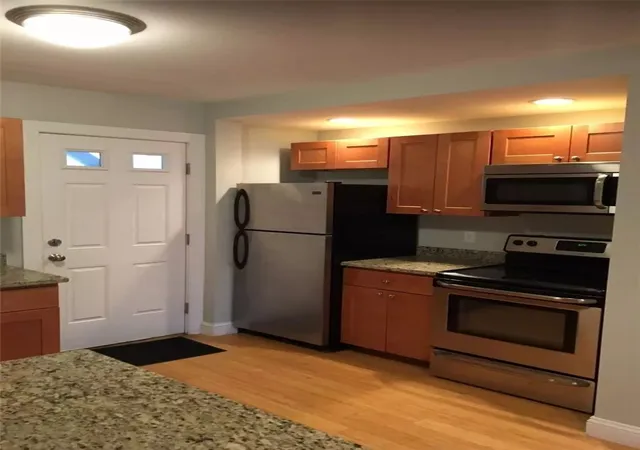 Photo 3 of Sale Pending at 201 Dean St, Providence, RI 02903 | MLS# 1418948 | Listing updated on 2026-08-16