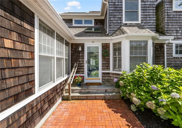 Photo 4 of Sale Pending at 45 Fox Dr, Narragansett, RI 02882 | MLS# 1419672 | Listing updated on 2026-08-13