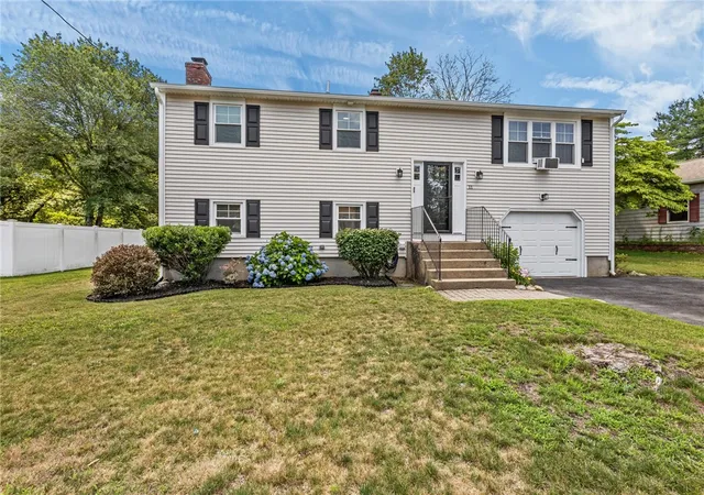 Photo 3 of Sale Pending at 11 Turner Dr, West Warwick, RI 02893 | MLS# 1420034 | Listing updated on 2026-08-17