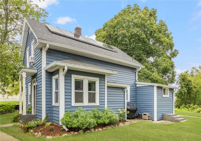 Photo 3 of Sale Pending at 1315 New London Ave, Cranston, RI 02920 | MLS# 1416017 | Listing updated on 2026-08-24