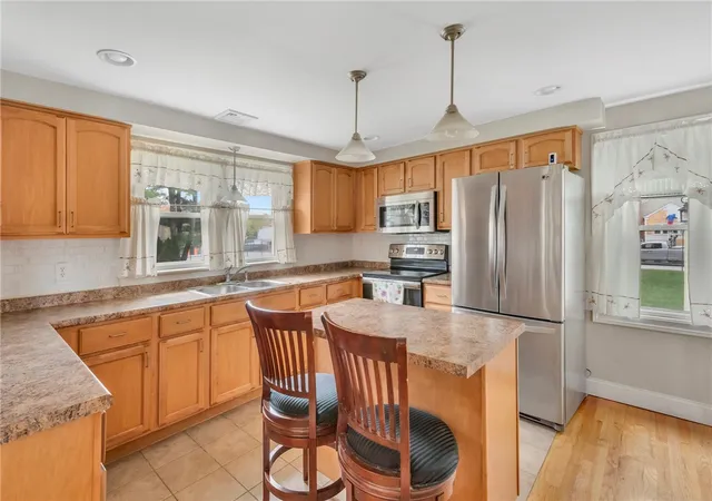 Photo 3 of Sale Pending at 78 Crossland Rd, West Warwick, RI 02893 | MLS# 1420058 | Listing updated on 2026-08-17