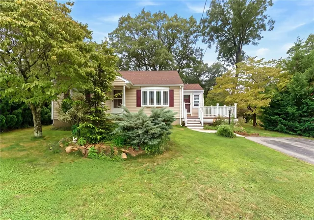 Photo 1 of Single family home for sale at 216 Hyde St, Cranston, RI 02920 | MLS# 1419332 | Listing updated on 2026-08-18