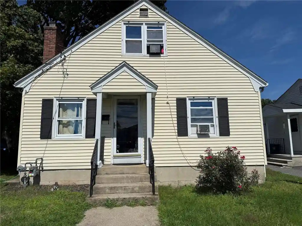 Photo 1 of Single family home for sale at 18 Elm St, North Providence, RI 02911 | MLS# 1420164 | Listing updated on 2026-10-25