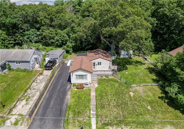 Photo 4 of Sale Pending at 1140 Mount Pleasant Rd, Harrisville, RI 02830 | MLS# 1420220 | Listing updated on 2026-08-28