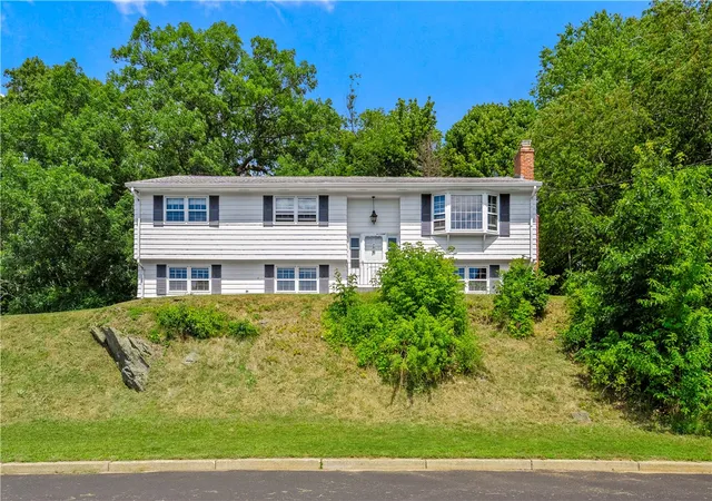 Photo 1 of Sale Pending at 5 Allan Dr, Lincoln, RI 02865 | MLS# 1420234 | Listing updated on 2026-09-16