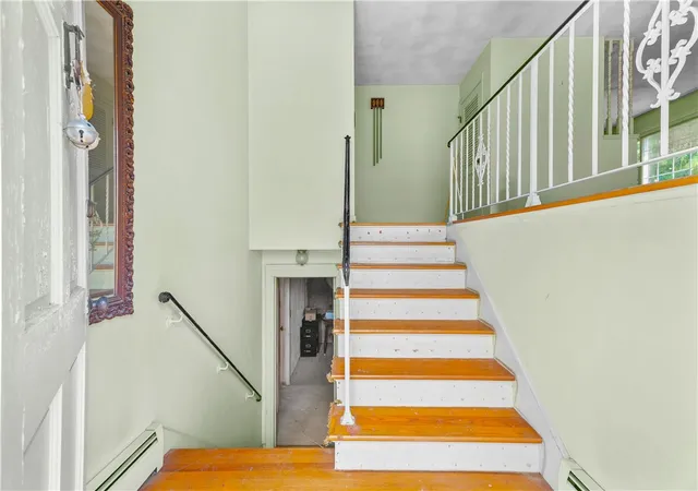 Photo 3 of Sale Pending at 5 Allan Dr, Lincoln, RI 02865 | MLS# 1420234 | Listing updated on 2026-09-16