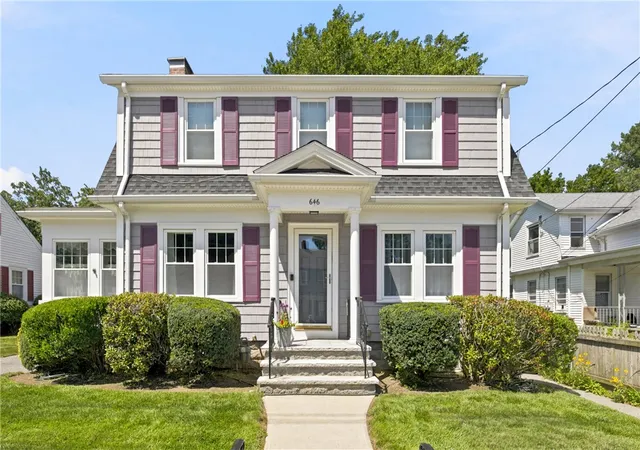 Photo 1 of Single family home for sale at 646 New Boston Rd, Fall River, MA 02720 | MLS# 1420092 | Listing updated on 2026-08-23