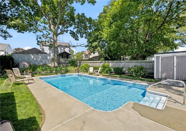 Photo 4 of Single family home for sale at 646 New Boston Rd, Fall River, MA 02720 | MLS# 1420092 | Listing updated on 2026-08-23