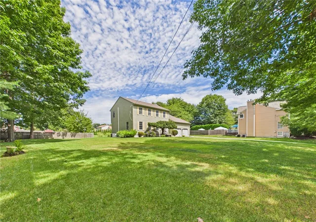 Photo 4 of Single family home for sale at 21 Buxton Dr, Cranston, RI 02921 | MLS# 1420265 | Listing updated on 2026-08-18