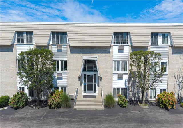 Photo 3 of Sale Pending at 4430 Post Rd #E65, East Greenwich, RI 02818 | MLS# 1420287 | Listing updated on 2026-08-24