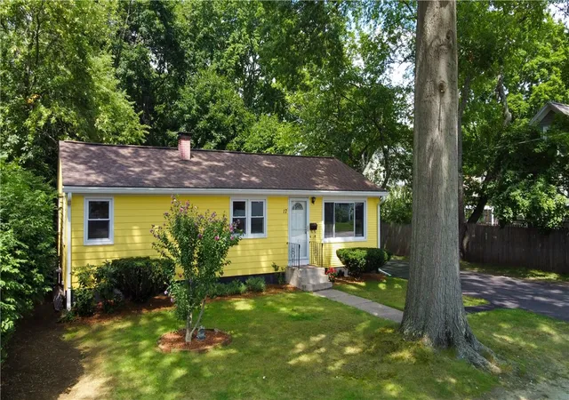 Photo 2 of Sale Pending at 17 Atlantic Ave, Warwick, RI 02888 | MLS# 1420252 | Listing updated on 2026-08-21