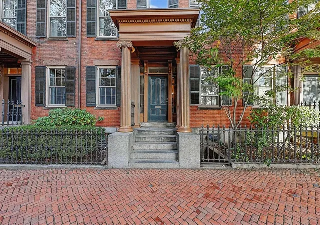 Photo 2 of Sale Pending at 261 Benefit St #2, Providence, RI 02903 | MLS# 1420247 | Listing updated on 2026-08-24