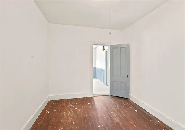 Photo 4 of Sale Pending at 355 Williams St, Providence, RI 02906 | MLS# 1419697 | Listing updated on 2026-09-28