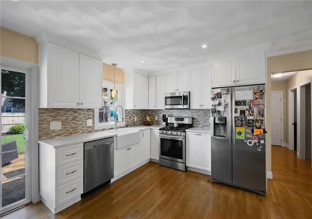 Photo 2 of Sale Pending at 10 Willington Rd, Pawtucket, RI 02861 | MLS# 1420454 | Listing updated on 2026-08-23