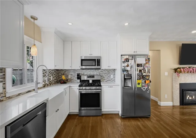 Photo 3 of Sale Pending at 10 Willington Rd, Pawtucket, RI 02861 | MLS# 1420454 | Listing updated on 2026-08-23
