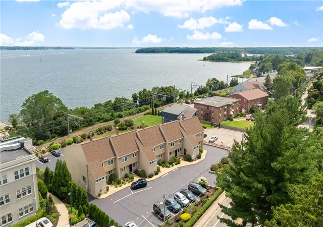 Photo 3 of Sale Pending at 4042 Post Rd #5, Warwick, RI 02886 | MLS# 1420328 | Listing updated on 2026-10-07