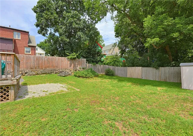 Photo 2 of Sale Pending at 11 Lynde St, Providence, RI 02908 | MLS# 1420535 | Listing updated on 2026-08-25