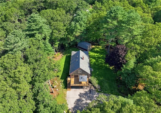 Photo 4 of Sale Pending at 320 Shannock Rd, Wakefield, RI 02879 | MLS# 1420230 | Listing updated on 2026-08-24