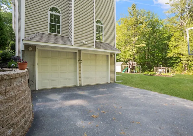 Photo 3 of Single family home for sale at 625 Cherry Farm Rd, Harrisville, RI 02830 | MLS# 1420564 | Listing updated on 2026-08-24