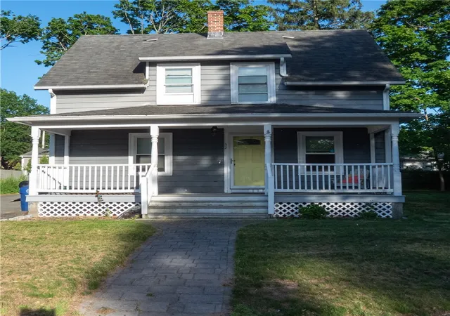 Photo 2 of Single family home for sale at 52 Heights Ave, Warwick, RI 02889 | MLS# 1420633 | Listing updated on 2026-08-25