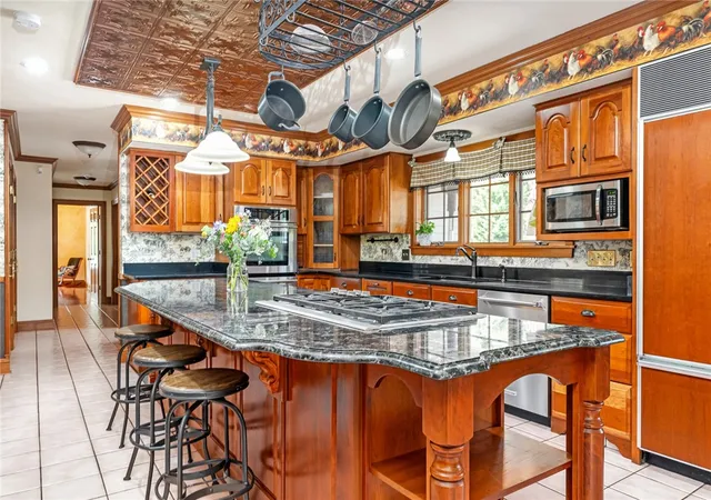 Photo 3 of Single family home for sale at 74 Oakwoods Dr, Wakefield, RI 02879 | MLS# 1420481 | Listing updated on 2026-09-01
