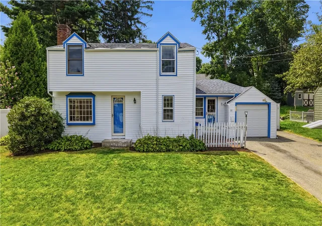 Photo 1 of Single family home for sale at 35 Franconia Dr, Cranston, RI 02920 | MLS# 1420671 | Listing updated on 2026-08-28