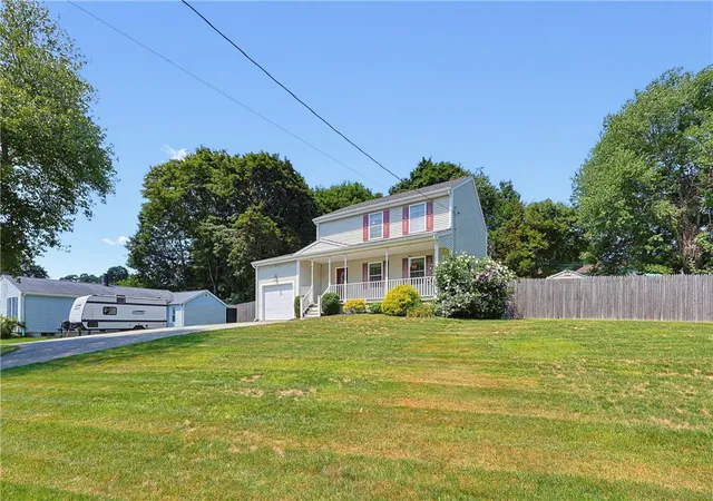 Photo 3 of Sale Pending at 66 Manville Hl Rd, Cumberland, RI 02864 | MLS# 1420669 | Listing updated on 2026-09-19