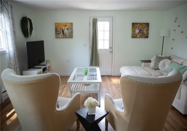 Photo 3 of Single family home for sale at 44 Maxwell Dr, North Kingstown, RI 02852 | MLS# 1420699 | Listing updated on 2026-08-25