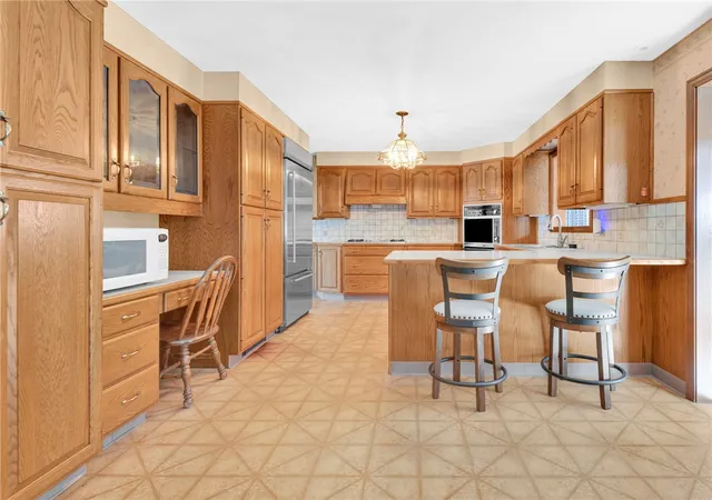 Photo 4 of Single family home for sale at 47 Homeland St, Johnston, RI 02919 | MLS# 1420591 | Listing updated on 2026-08-30