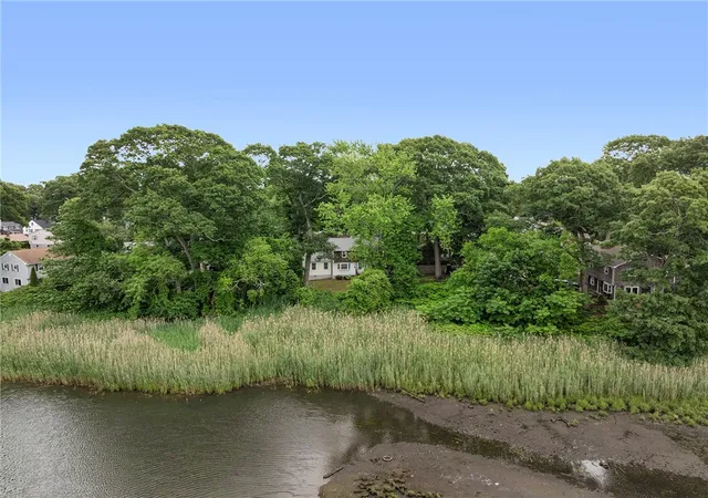 Photo 4 of Sale Pending at 145 Oak Crst Dr, Riverside, RI 02915 | MLS# 1420738 | Listing updated on 2026-08-26