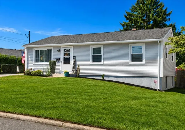 Photo 3 of Sale Pending at 5 Lawrence Dr, East Providence, RI 02914 | MLS# 1420755 | Listing updated on 2026-08-25