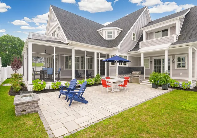 Photo 2 of Single family home for sale at 5 Portsmouth Ln, Portsmouth, RI 02871 | MLS# 1413513 | Listing updated on 2026-08-28