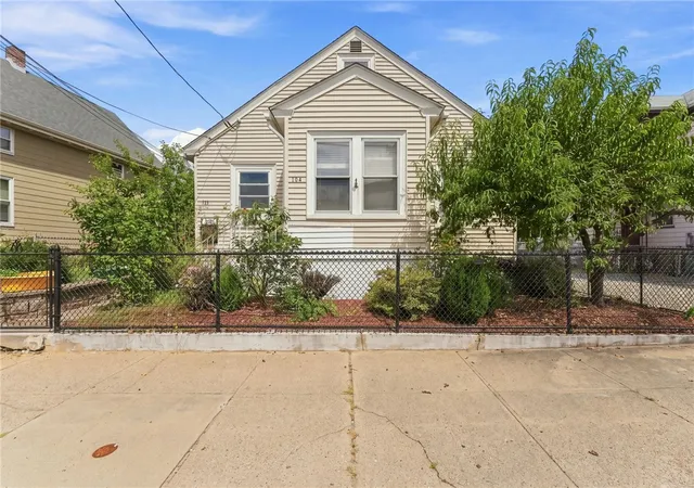 Photo 1 of Sale Pending at 106 John St, Pawtucket, RI 02861 | MLS# 1420803 | Listing updated on 2026-08-20