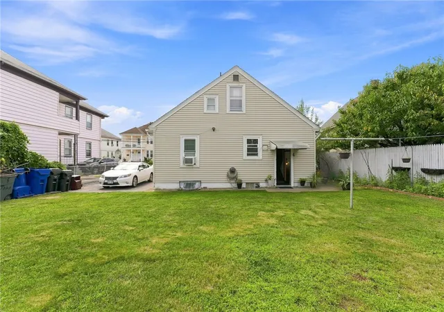 Photo 4 of Sale Pending at 106 John St, Pawtucket, RI 02861 | MLS# 1420803 | Listing updated on 2026-08-20