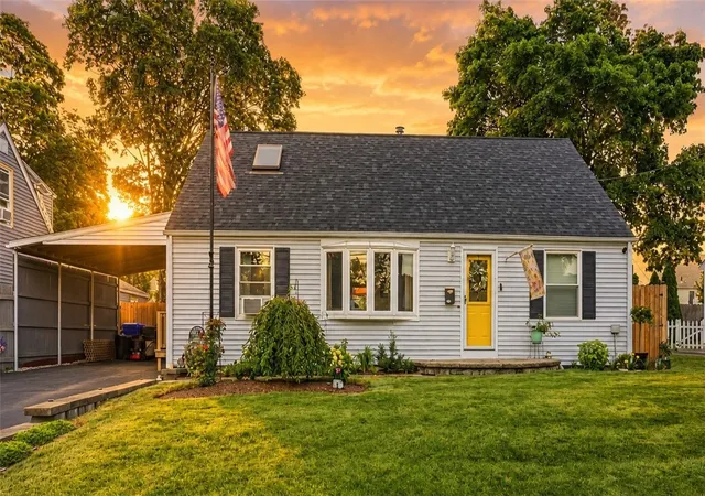 Photo 2 of Single family home for sale at 119 Frederick St, Rumford, RI 02916 | MLS# 1420887 | Listing updated on 2026-08-31