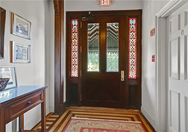 Photo 3 of Sale Pending at 35 Chastellux Ave #H, Newport, RI 02840 | MLS# 1419892 | Listing updated on 2026-08-28