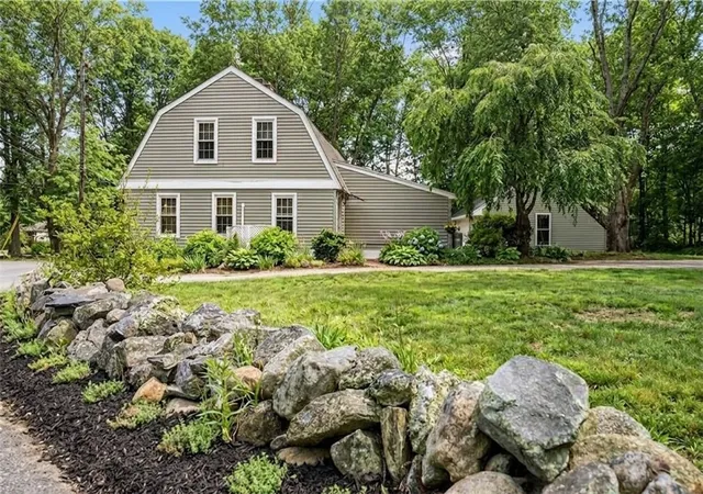 Photo 2 of Single family home for sale at 182 Hines Rd, Cumberland, RI 02864 | MLS# 1421060 | Listing updated on 2026-08-31