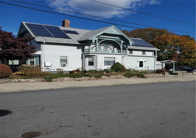 Photo 1 of Single family home for sale at 74 Maple St, Woonsocket, RI 02895 | MLS# 1421253 | Listing updated on 2026-09-01