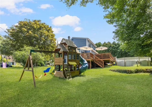 Photo 4 of Single family home for sale at 58 Red Oak Dr, Coventry, RI 02816 | MLS# 1421405 | Listing updated on 2026-09-01