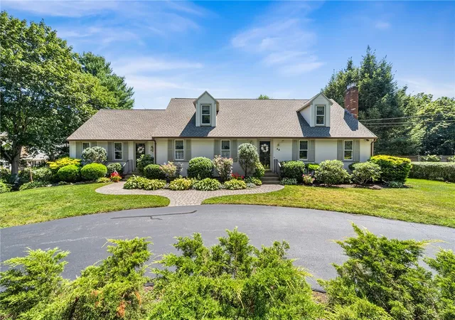 Photo 1 of Single family home for sale at 46 Middle Rd, East Greenwich, RI 02818 | MLS# 1421275 | Listing updated on 2026-08-30