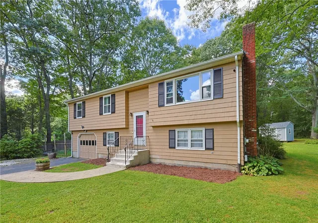 Photo 2 of Single family home for sale at 685 Twin Brook Ln, Coventry, RI 02816 | MLS# 1421728 | Listing updated on 2026-08-30