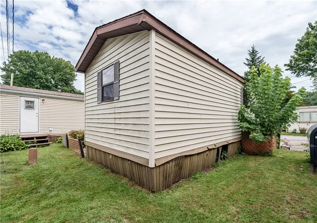 Photo 5 of Single family home for sale at 6101 Post Rd, North Kingstown, RI 02852 | MLS# 1421738 | Listing updated on 2026-08-27