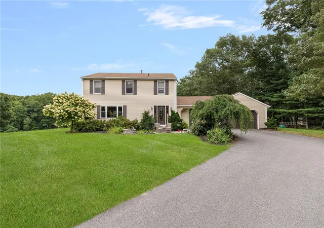 Photo 2 of Single family home for sale at 111 Olney Arnold Rd, Cranston, RI 02921 | MLS# 1420838 | Listing updated on 2026-08-28