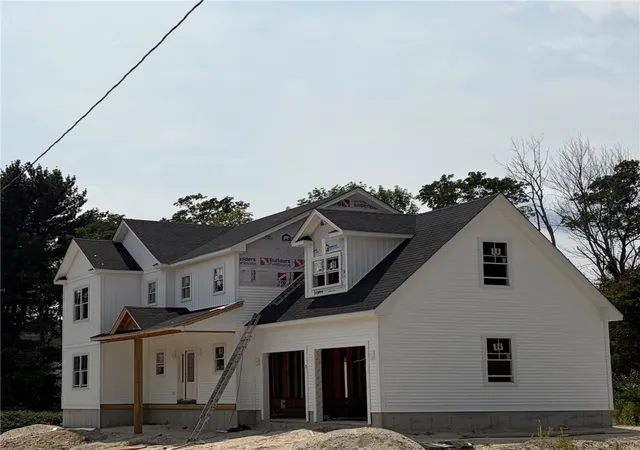 Photo 2 of Single family home for sale at 2 Upper Farm Wy, Johnston, RI 02919 | MLS# 1421853 | Listing updated on 2026-08-31