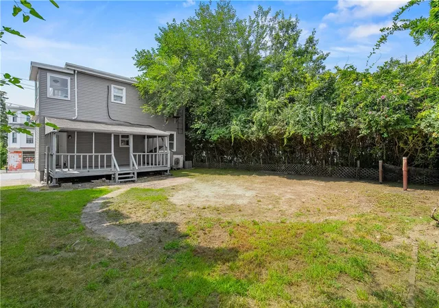Photo 5 of Multi family home for sale at 117 Chestnut Hill Ave, Cranston, RI 02920 | MLS# 1421863 | Listing updated on 2026-08-28