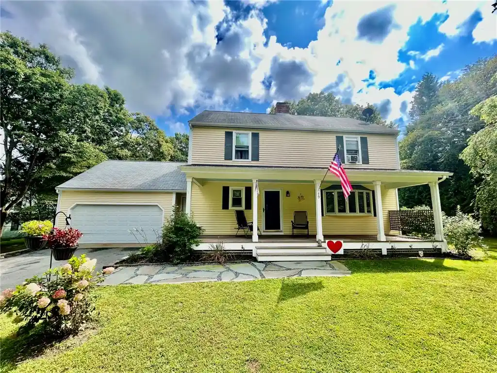 Photo 1 of Single family home for sale at 49 Captains Cir, Tiverton, RI 02878 | MLS# 1422494 | Listing updated on 2026-10-25