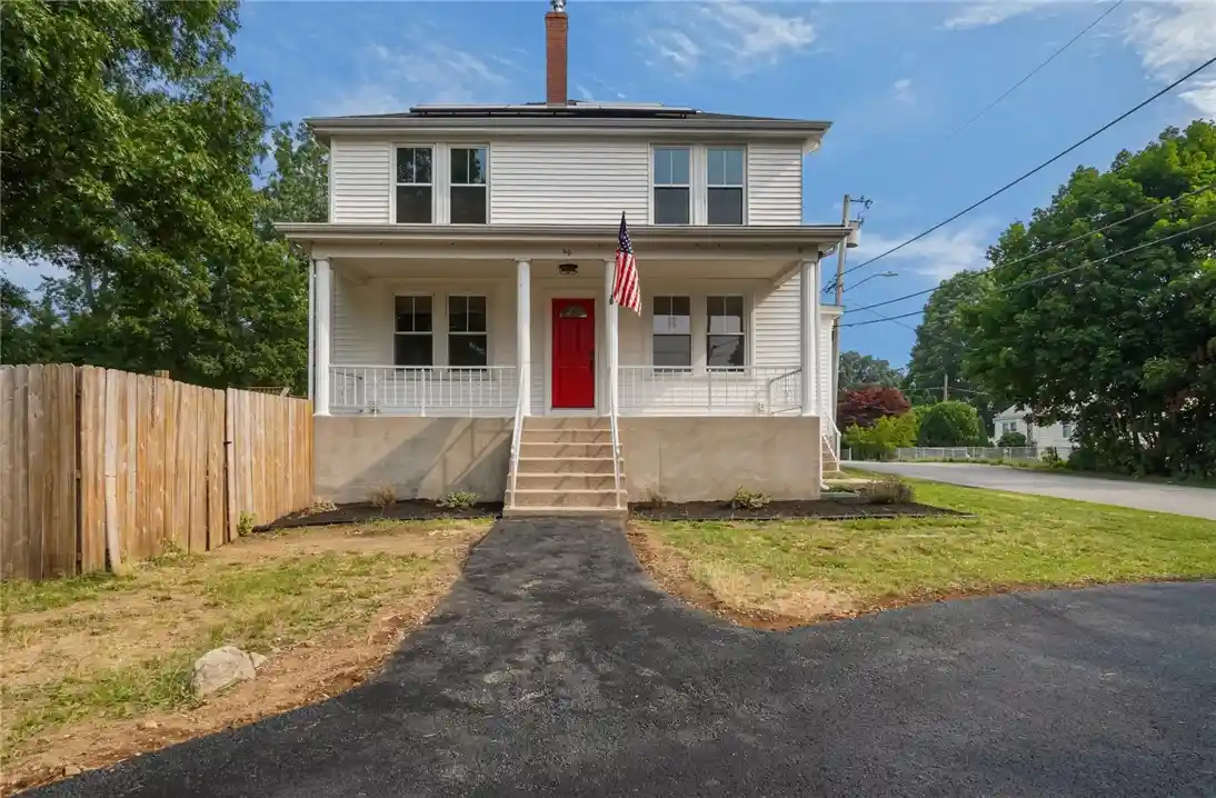 Photo 1 of Single family home for sale at 60 Highland Ave, Cumberland, RI 02864 | MLS# 1422755 | Listing updated on 2026-10-24