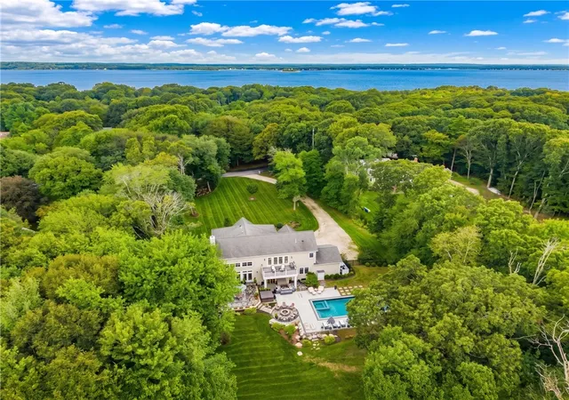 Photo 2 of Sale Pending at 250 W Reach Dr, Jamestown, RI 02835 | MLS# 1423400 | Listing updated on 2026-10-07