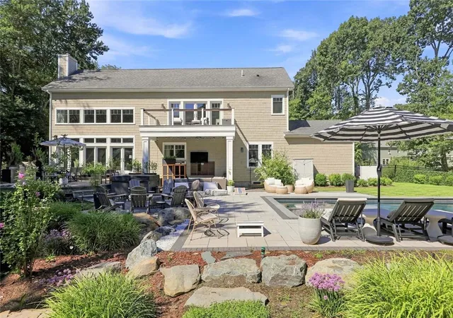 Photo 49 of Sale Pending at 250 W Reach Dr, Jamestown, RI 02835 | MLS# 1423400 | Listing updated on 2026-10-07